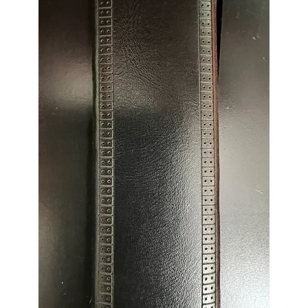 Genuine Leather Belt Handcrafted‎ in Italy Black Textured Border Size 32/80